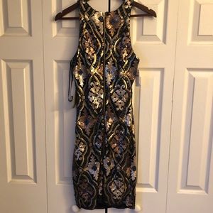 Alexia Admor Bronze Sequined Mini